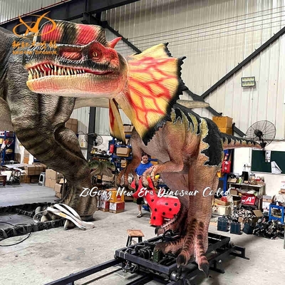 Large Size Sliding Animatronic Dilophosaurus Dinosaur Model For Theme Park And Theme Events